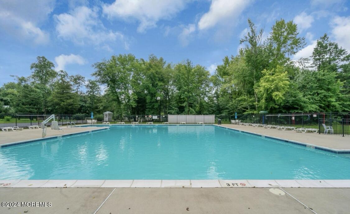724 Monmouth Road, Unit 24 Cream Ridge, NJ 08514 - Photo 21 of 23 IMG_9895