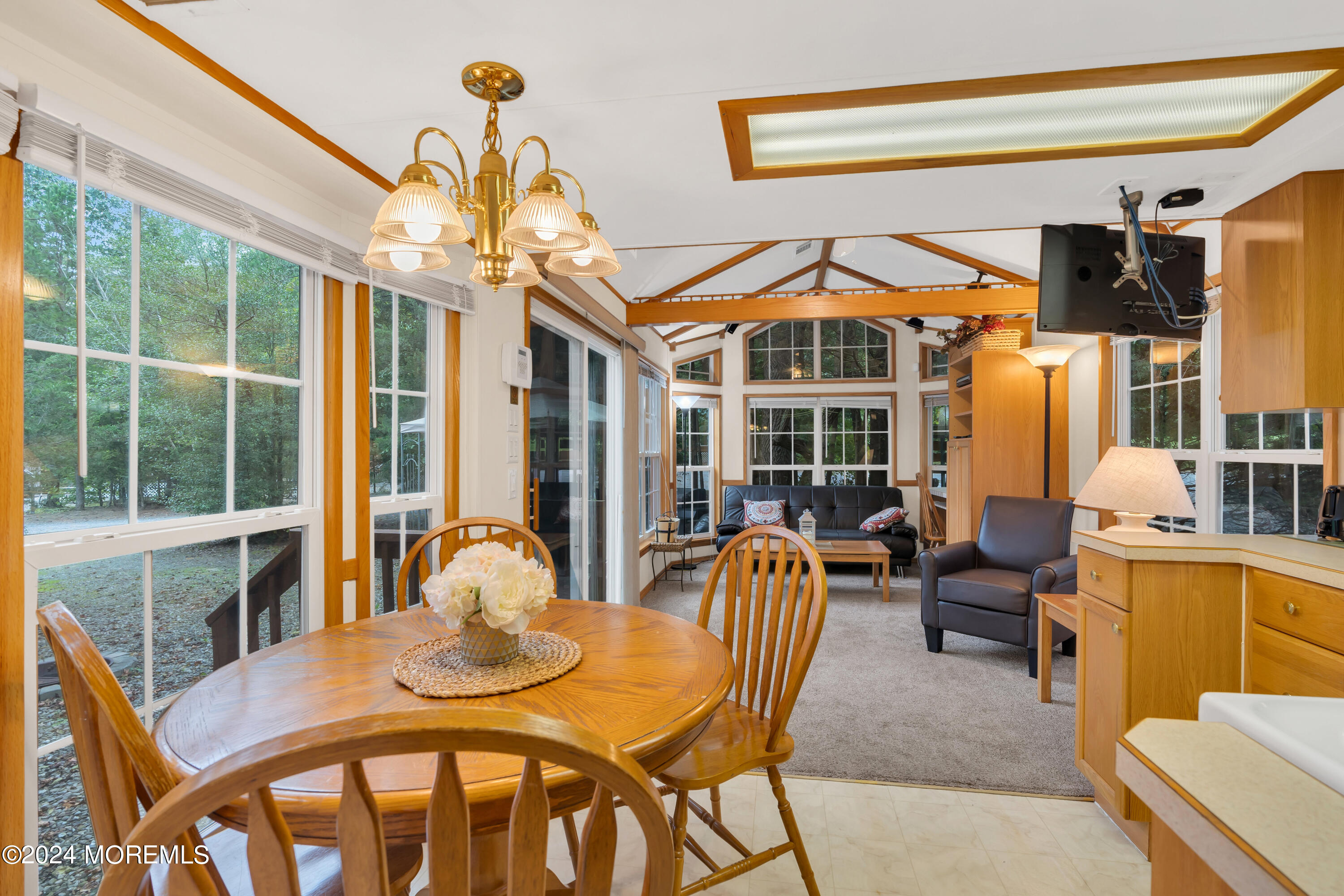 724 Monmouth Road, Unit 24 Cream Ridge, NJ 08514 - Photo 7 of 23 006_dsc02773