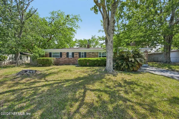 $1,595 | 8032 Lourdes Drive South, Jacksonville, FL 32210