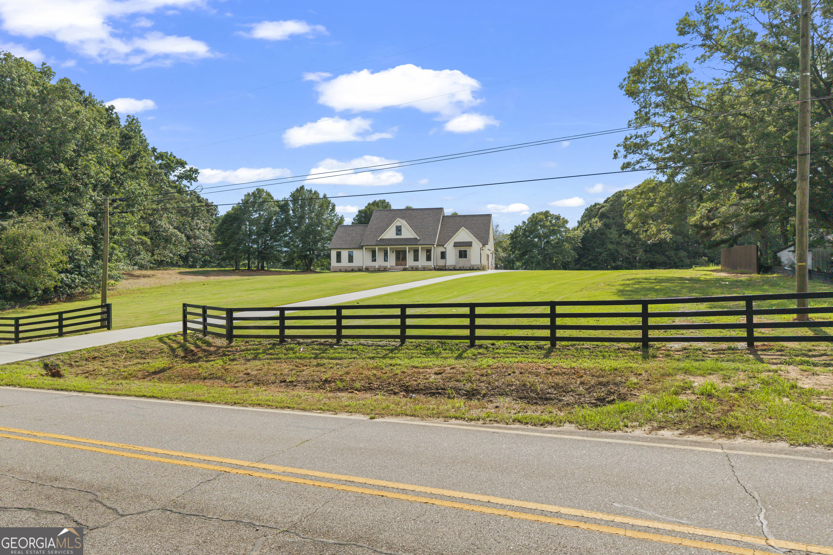 1191 Dove Creek Road Winder, GA 30680 - Photo 12 of 77