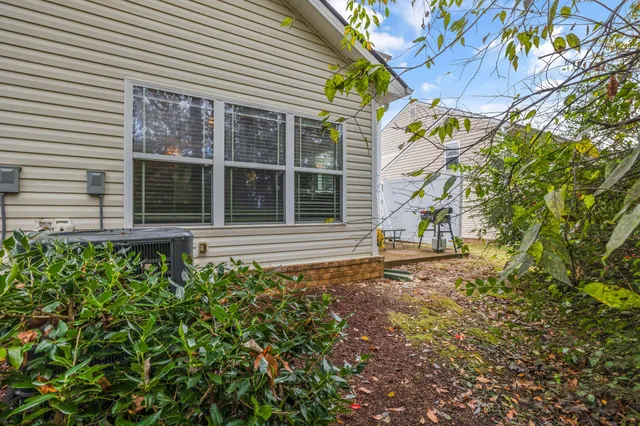 $349,990 | 1088 Somerset Springs Drive, Spring Hill, TN 37174