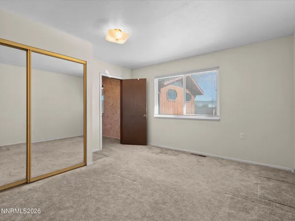 $750,000 | 965 Westerlund Lane, Fernley, NV 89408