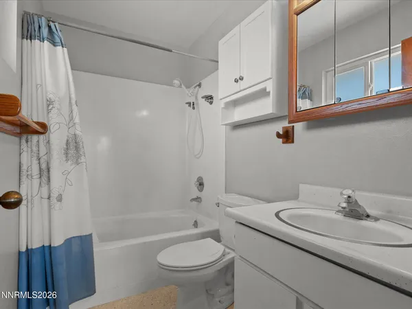 $750,000 | 965 Westerlund Lane, Fernley, NV 89408