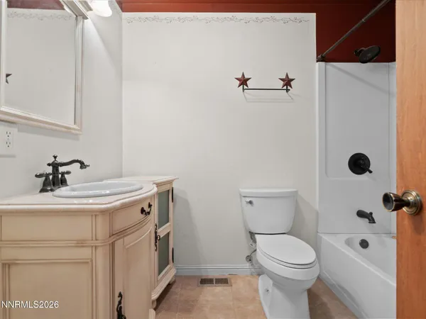 $750,000 | 965 Westerlund Lane, Fernley, NV 89408
