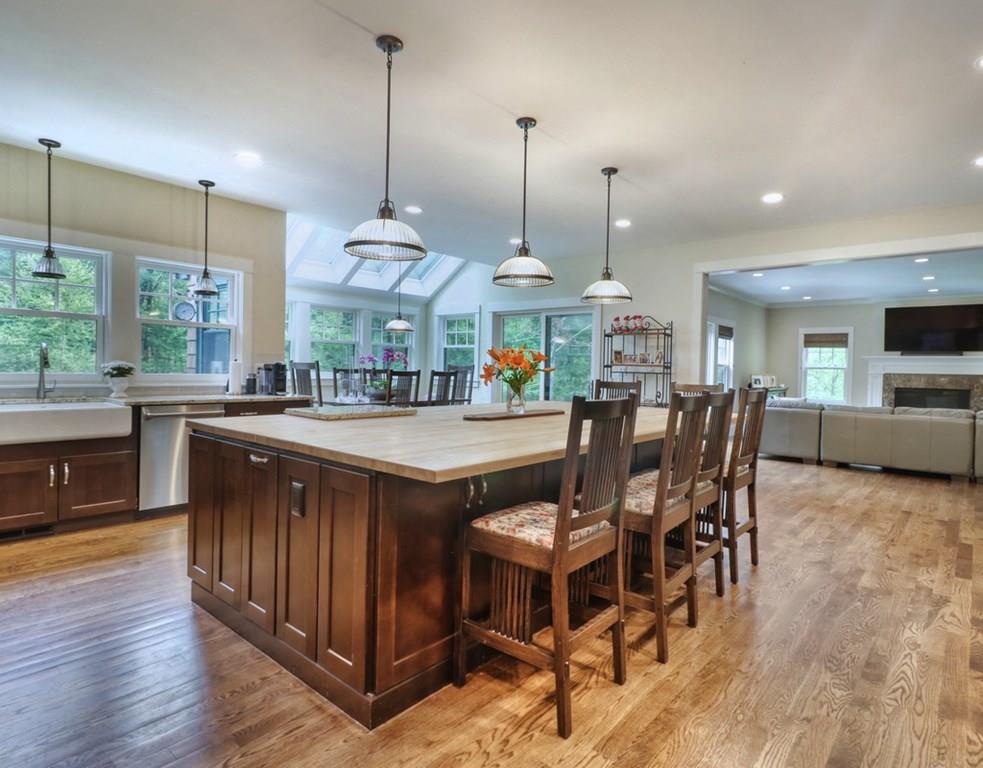 82 Conant Road Lincoln, MA 01773 - Photo 14 of 41