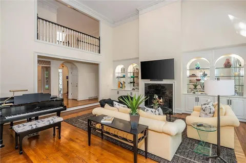 $1,995,000 | 3 Powers Chase Circle Northwest, Atlanta, GA 30327