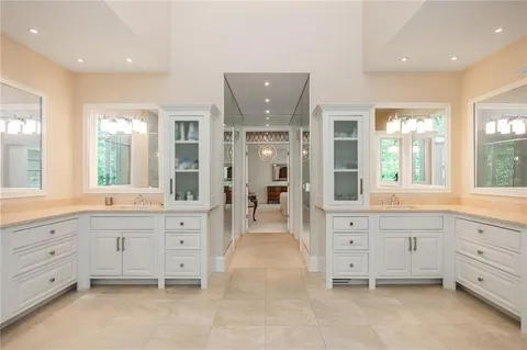 $1,995,000 | 3 Powers Chase Circle Northwest, Atlanta, GA 30327