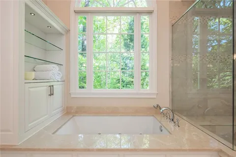 $1,995,000 | 3 Powers Chase Circle Northwest, Atlanta, GA 30327