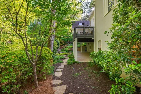 $1,995,000 | 3 Powers Chase Circle Northwest, Atlanta, GA 30327
