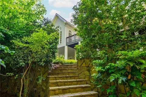 $1,995,000 | 3 Powers Chase Circle Northwest, Atlanta, GA 30327