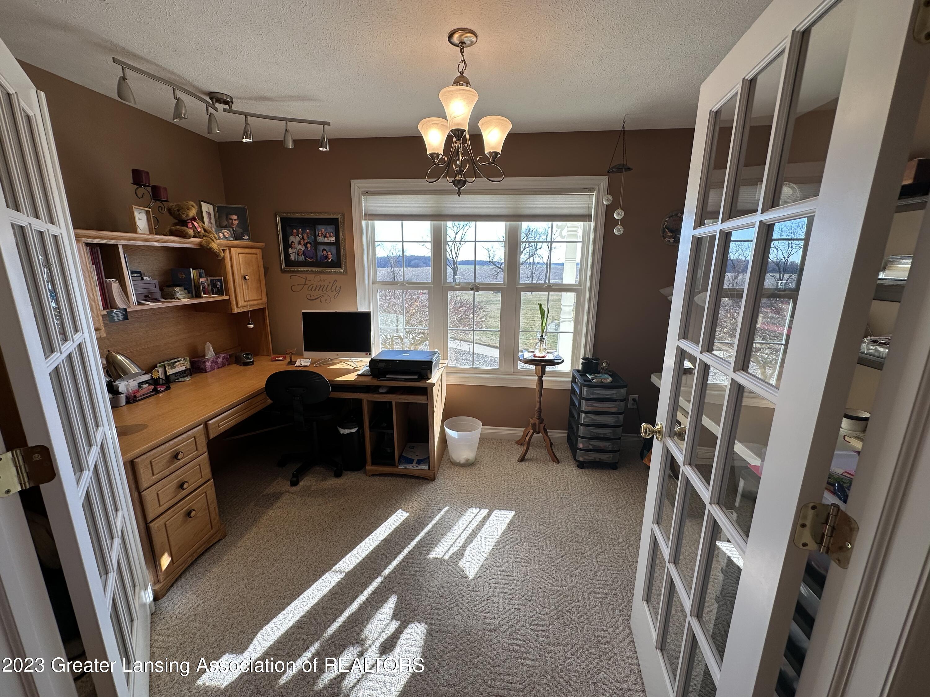11730 Krepps Road Dewitt, MI 48820 - Photo 5 of 28 82D57B63-80B5-47BD-BA3D-1589D914710C