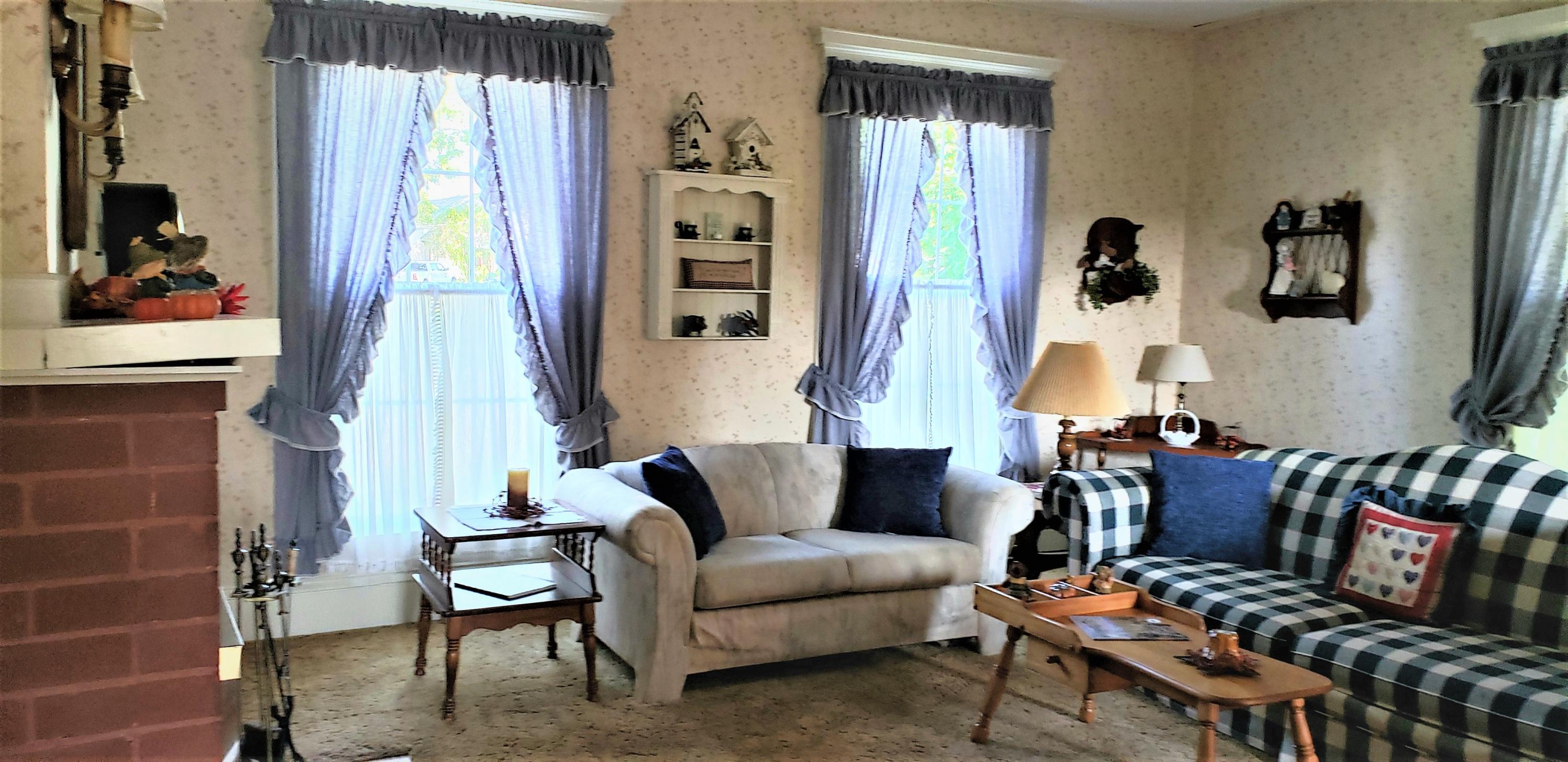 435 Paris Hill Road South Paris, ME 04281 - Photo 12 of 32 living room