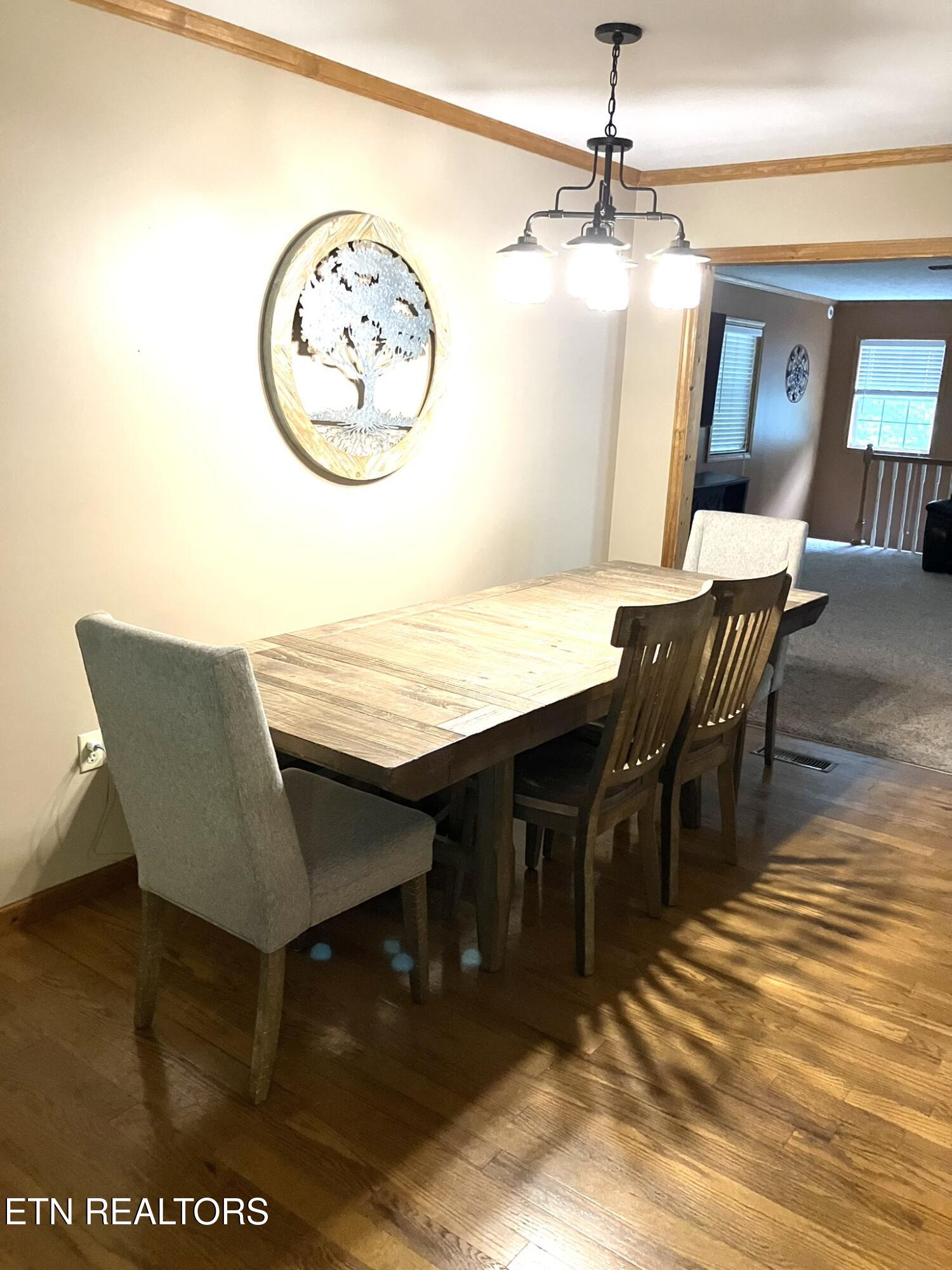 2712 Tinchtown Road Jamestown, TN 38556 - Photo 13 of 34 Dining Room