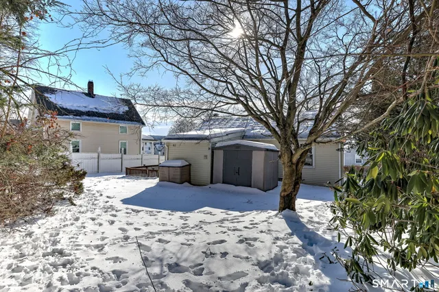 $289,000 | 32 George Street, Seymour, CT 06483