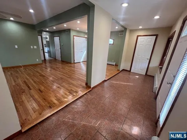 $4,000 | 81 South Maple Avenue, Springfield, NJ 07081