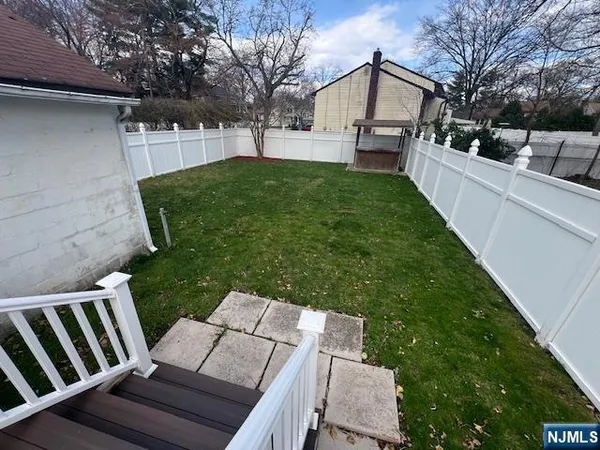 $4,000 | 81 South Maple Avenue, Springfield, NJ 07081