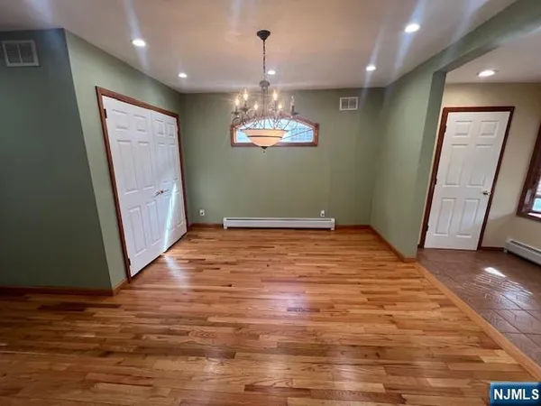 $4,000 | 81 South Maple Avenue, Springfield, NJ 07081