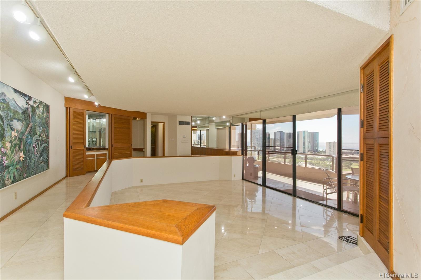 1221 Victoria Street, Unit 2604, Honolulu, HI 96814 Compass