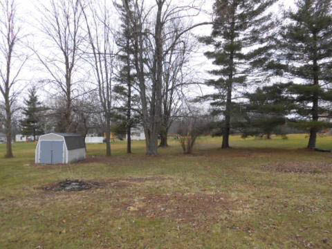 2027 North Morrish Road Flushing, MI 48433 - Photo 17 of 19 20174350-16.JPG