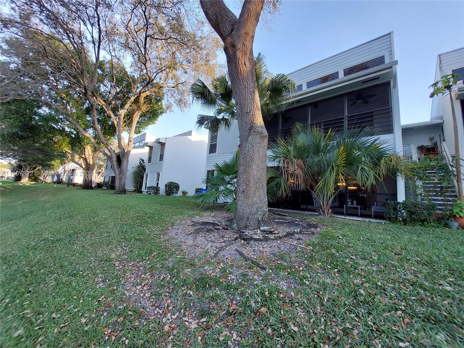 6141 Old Court Road, Unit 130 Boca Raton, FL 33433 - Photo 39 of 52 Gallery Image 39