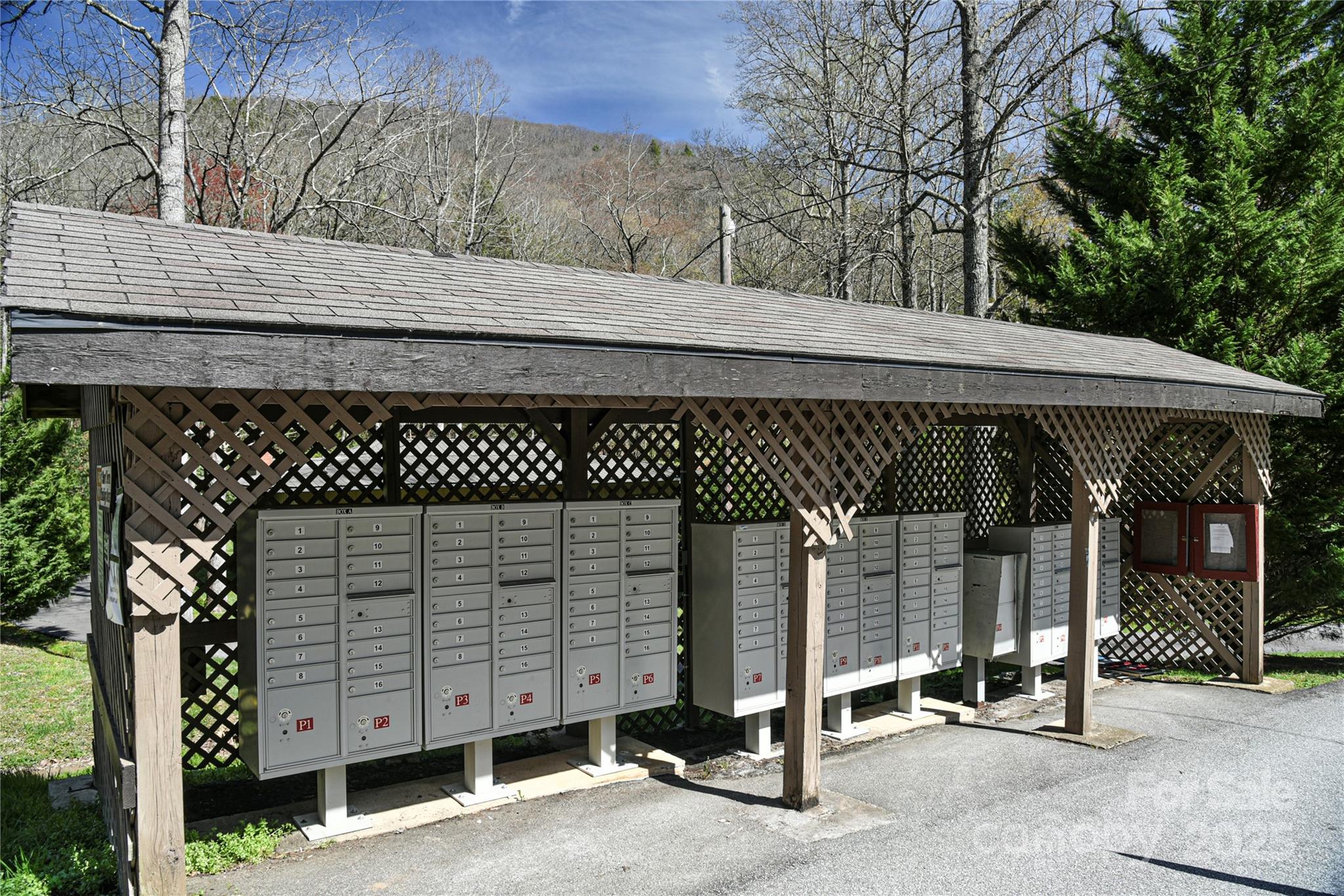 89 Weeping Cherry Forest Road Fairview, NC 28730 - Photo 14 of 15 a house with a outdoor space