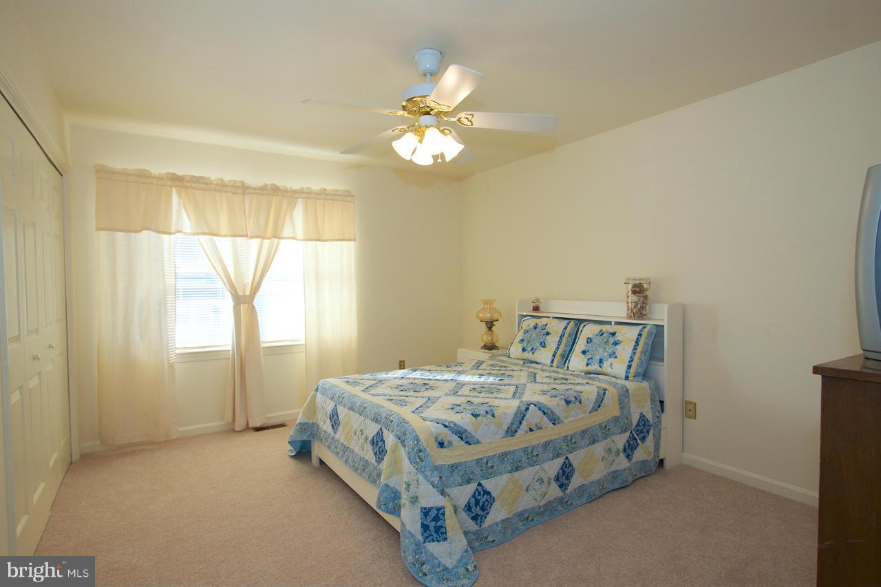 406 Delaware Avenue Baltimore, MD 21221 - Photo 14 of 24 Bedroom