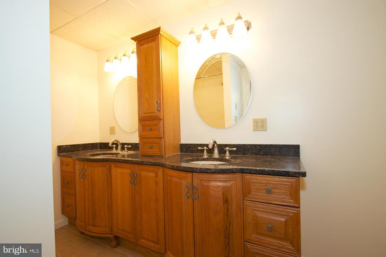 406 Delaware Avenue Baltimore, MD 21221 - Photo 19 of 24 Bath