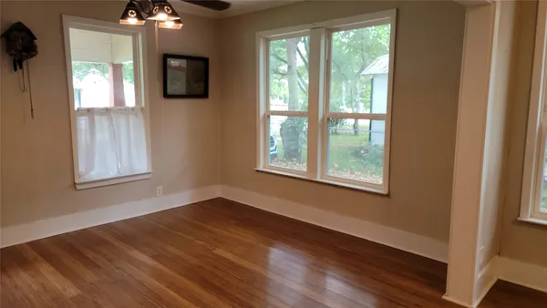 $1,700 | 111 Mc Phail Street, Tomball, TX 77375