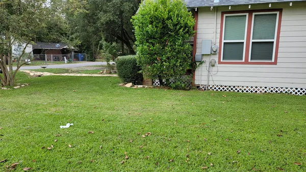 $1,700 | 111 Mc Phail Street, Tomball, TX 77375