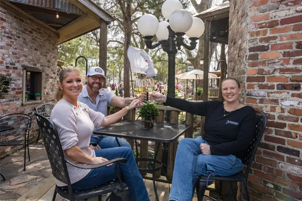 $1,700 | 111 Mc Phail Street, Tomball, TX 77375