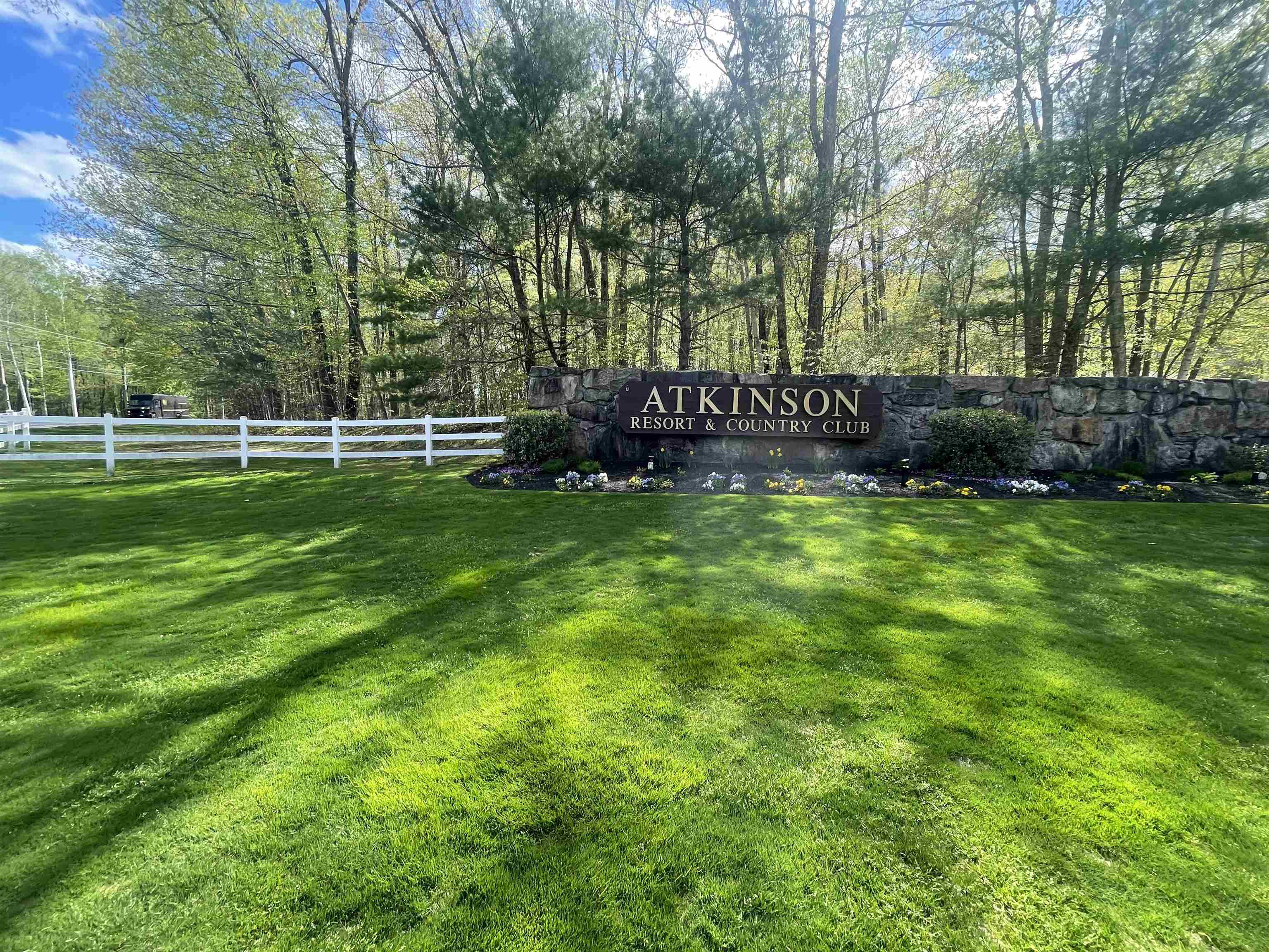 15 Knightland Road Atkinson, NH 03811 - Photo 23 of 24