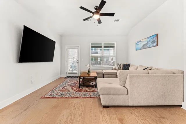 $3,500 | 8512 McKamy Drive, Austin, TX 78744