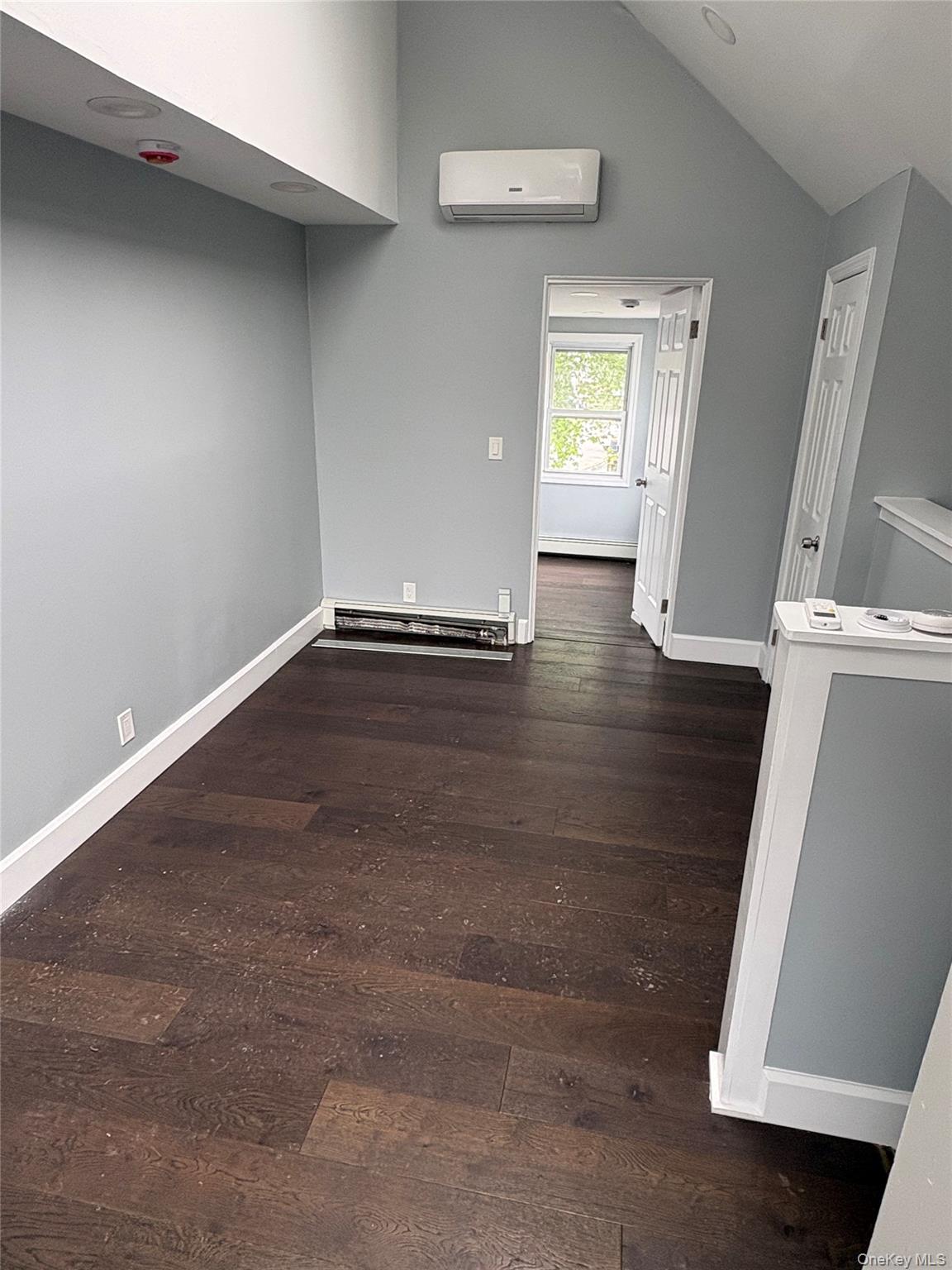 100 Merrick Road Amityville, NY 11701 - Photo 5 of 9