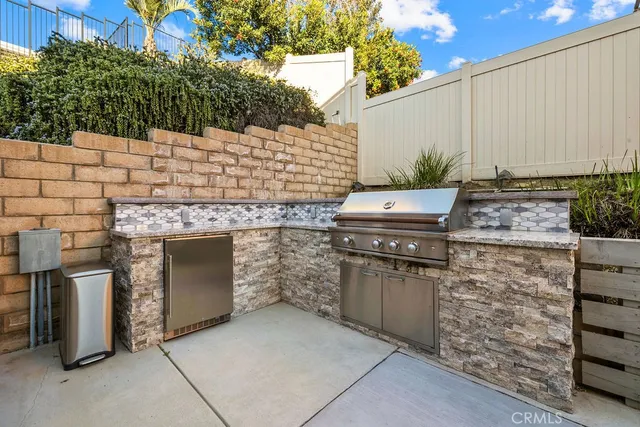 $777,000 | 29188 Woodbridge Drive, Murrieta, CA 92563