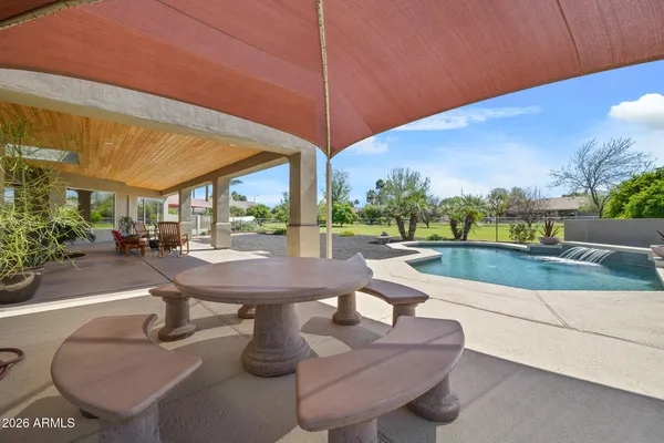 $1,600,000 | 2687 East Arrowhead Trail, Gilbert, AZ 85297