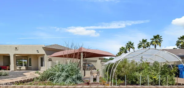 $1,600,000 | 2687 East Arrowhead Trail, Gilbert, AZ 85297