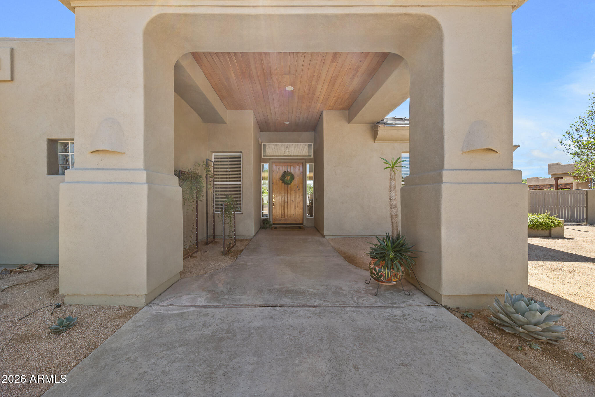 2687 East Arrowhead Trail Gilbert, AZ 85297 - Photo 5 of 52 E Arrowhead Trail (4)