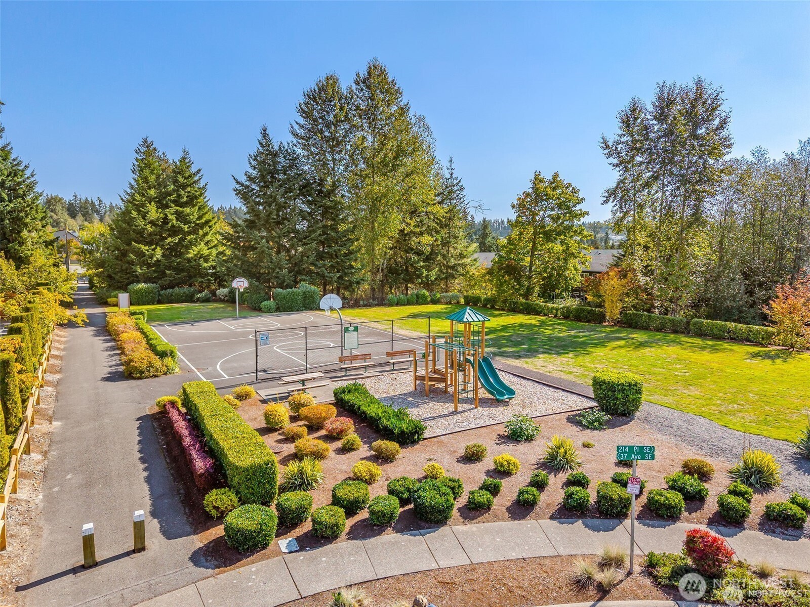 3631 214th Place Southeast Bothell, WA 98021 - Photo 37 of 38 a view of a swimming pool with a patio