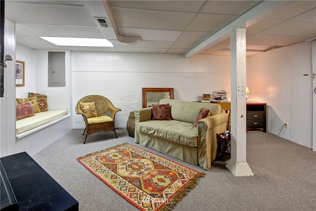 4627 Southwest Frontenac Street Seattle, WA 98136 - Photo 11 of 18 Gallery Image 11