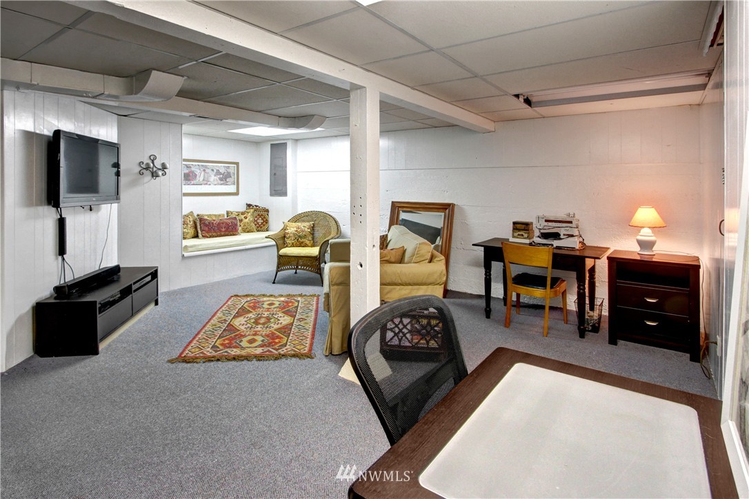 4627 Southwest Frontenac Street Seattle, WA 98136 - Photo 12 of 18 Gallery Image 12
