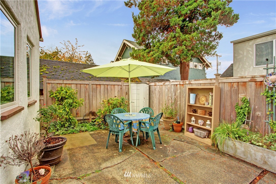 4627 Southwest Frontenac Street Seattle, WA 98136 - Photo 14 of 18 Gallery Image 14