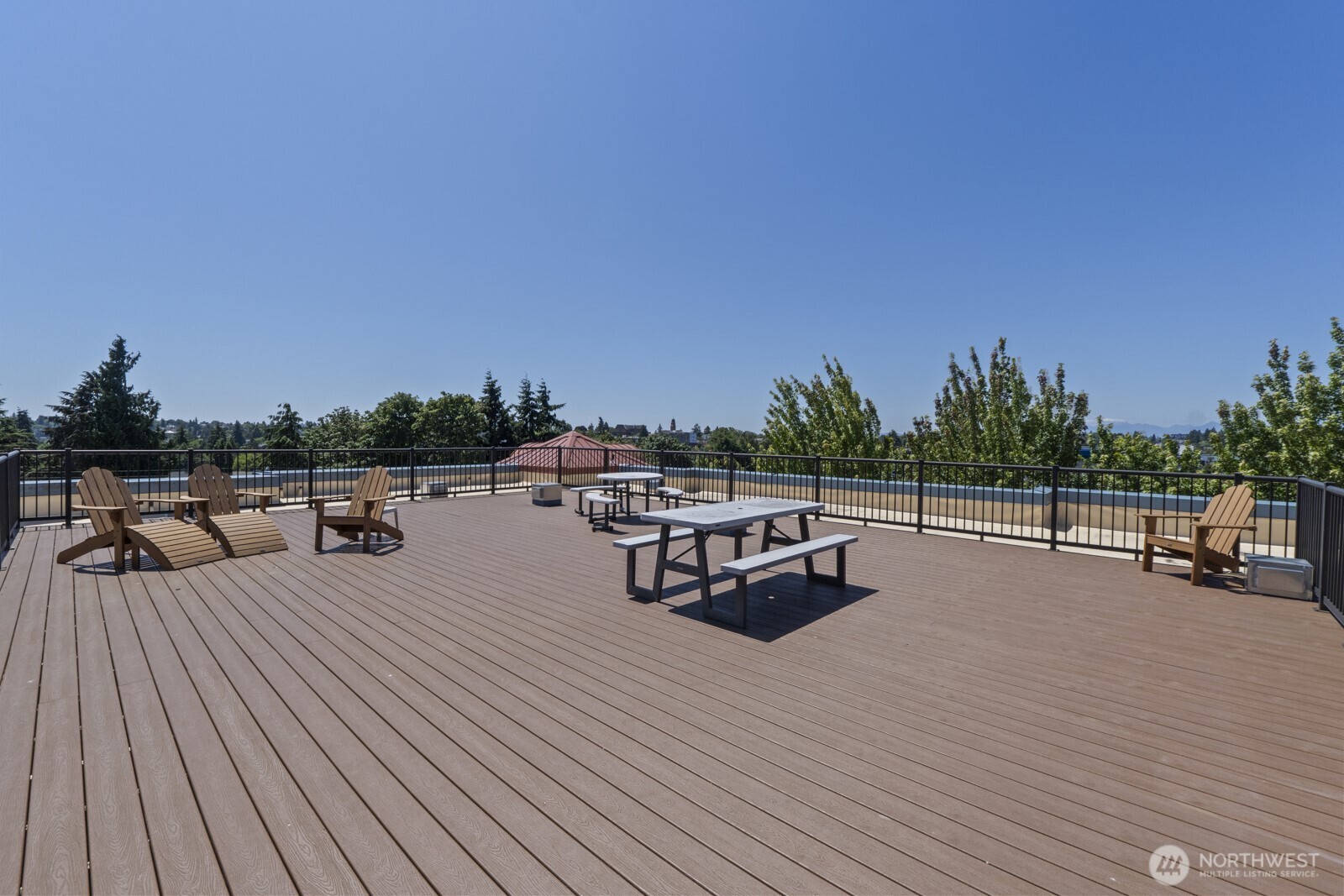 600 North 85th Street, Unit 401 Seattle, WA 98103 - Photo 30 of 39