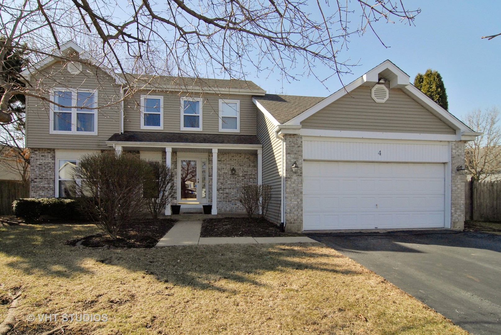 4 Collingwood Court Bolingbrook, IL 60440 - Photo 1 of 20