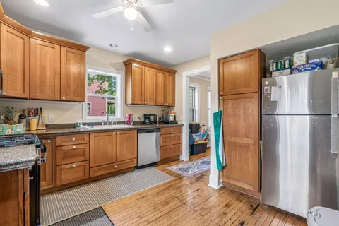 $325,000 | 583 Marshall Avenue, St. Paul, MN 55102