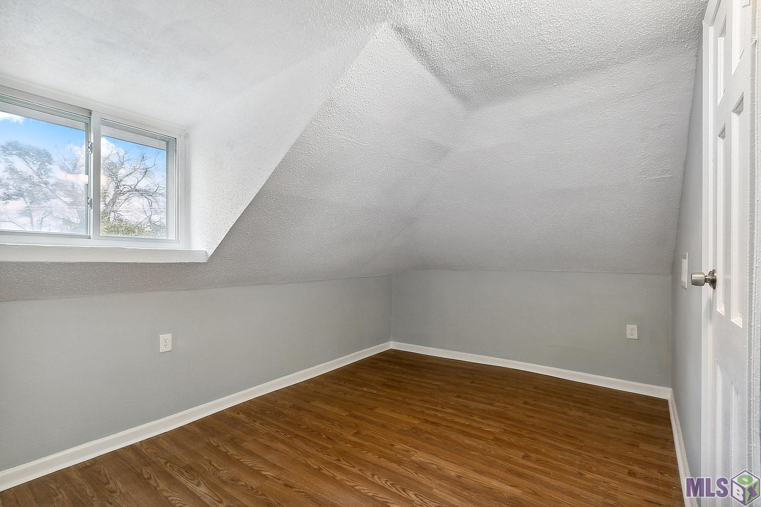 7263 Yorkshire Street Baton Rouge, LA 70807 - Photo 7 of 15 Gallery Image 7