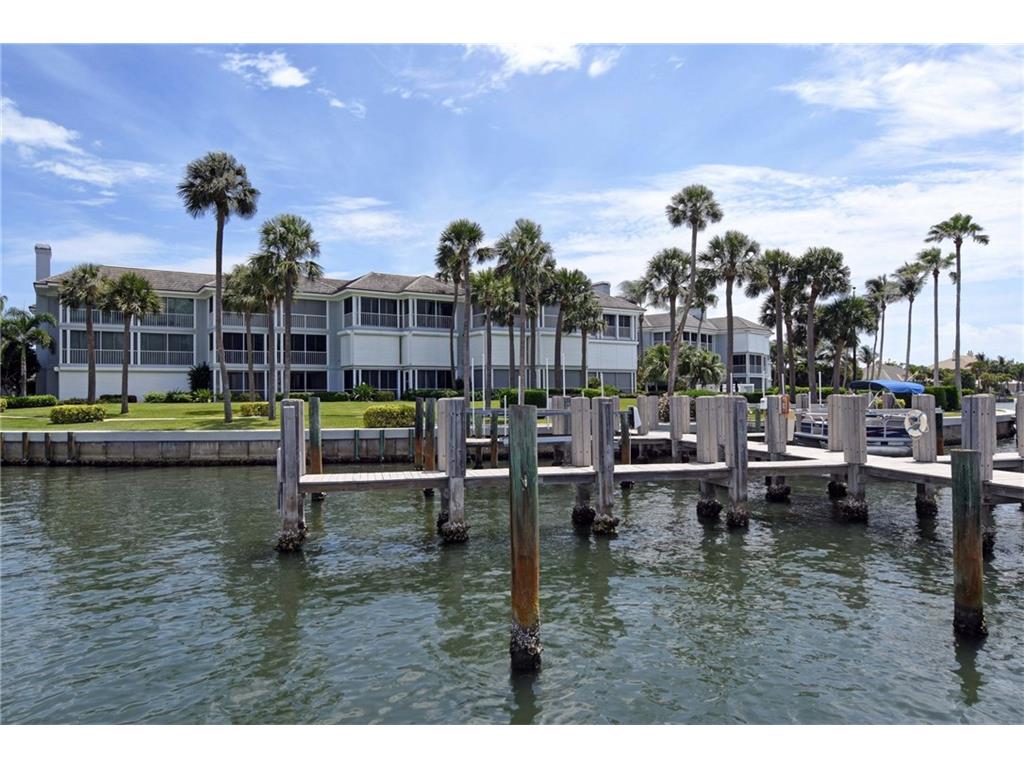 1903 Bay Road, Unit 106 Vero Beach, FL 32963 - Photo 27 of 36