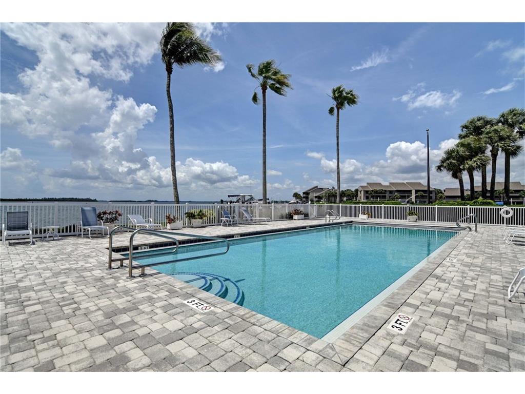 1903 Bay Road, Unit 106 Vero Beach, FL 32963 - Photo 28 of 36