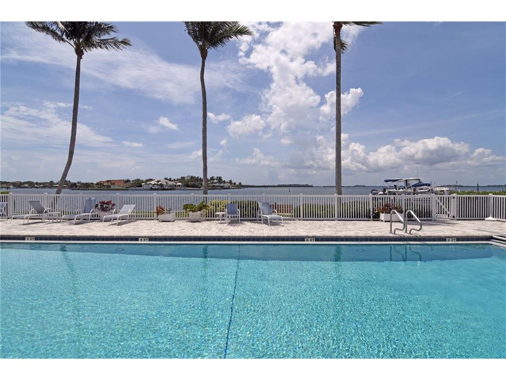 1903 Bay Road, Unit 106 Vero Beach, FL 32963 - Photo 29 of 36