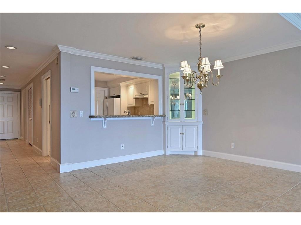 1903 Bay Road, Unit 106 Vero Beach, FL 32963 - Photo 6 of 36