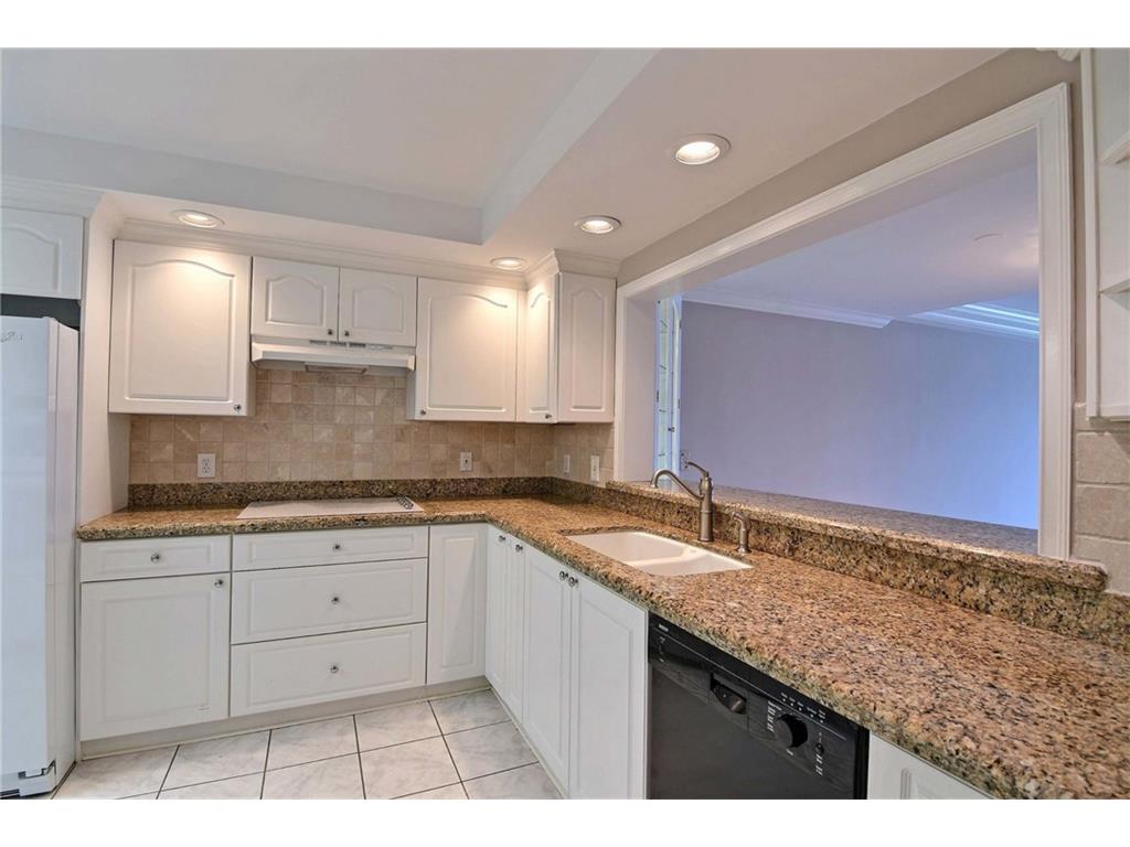 1903 Bay Road, Unit 106 Vero Beach, FL 32963 - Photo 10 of 36